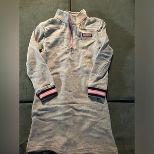 Vineyard Vines Gray Sweatshirt with Navy Accents